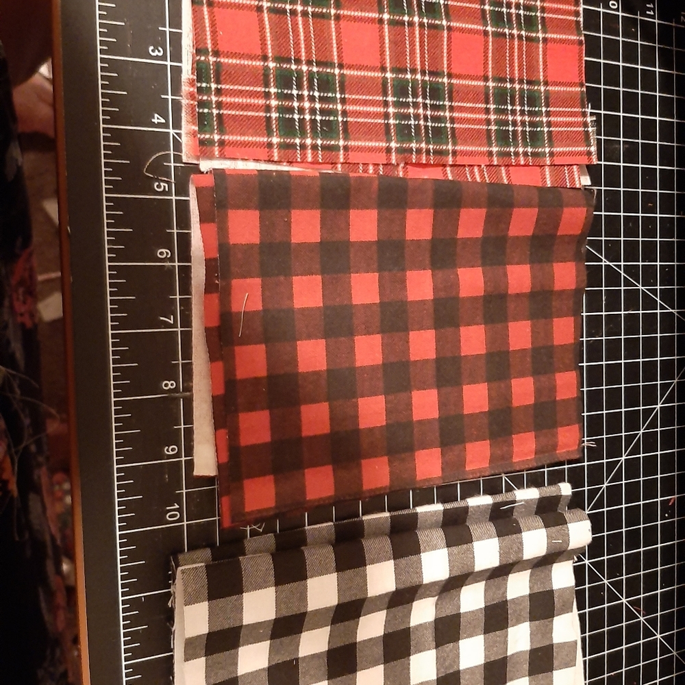 100%  Cotton face mask ,with filter pocket - Picture 2 of 6
